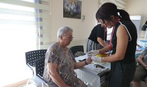 Konak’ın ‘İleri Yaş’ üyelerine ücretsiz sağlık taraması