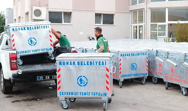 Konak’ta konteynerler yenilenmeye devam ediyor