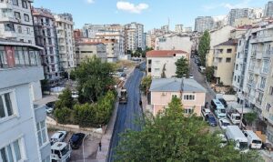 Maltepe’de yol yenileme çalışmaları devam ediyor