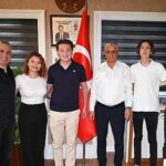 Antalya Bisiklet Sevenler Spor Kulübü’nden Başkan Topaloğlu’na ziyaret