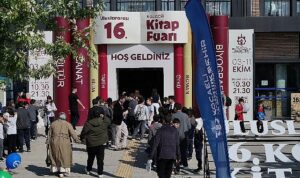 Dünyanın renkleri Kocaeli Kitap Fuarı’nda