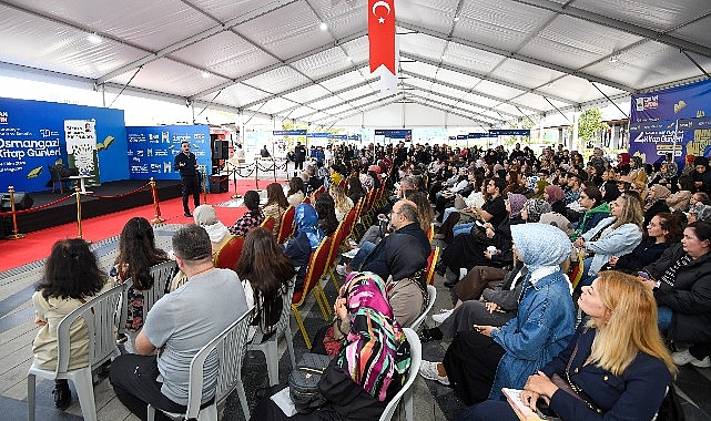Osmangazi Kitap Günleri’nde Edebiyat, Psikoloji ve Bilim Konuşuldu